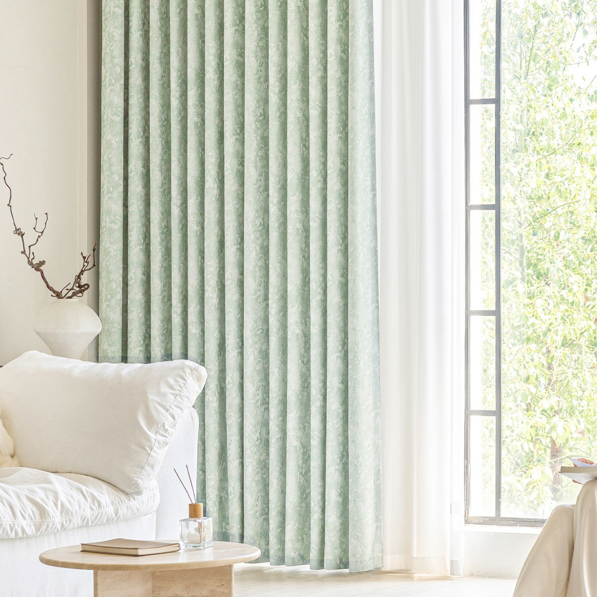 Chenille Jacquard Blackout Curtains - Romantic Vintage Aesthetic with Soothing Floral Texture
