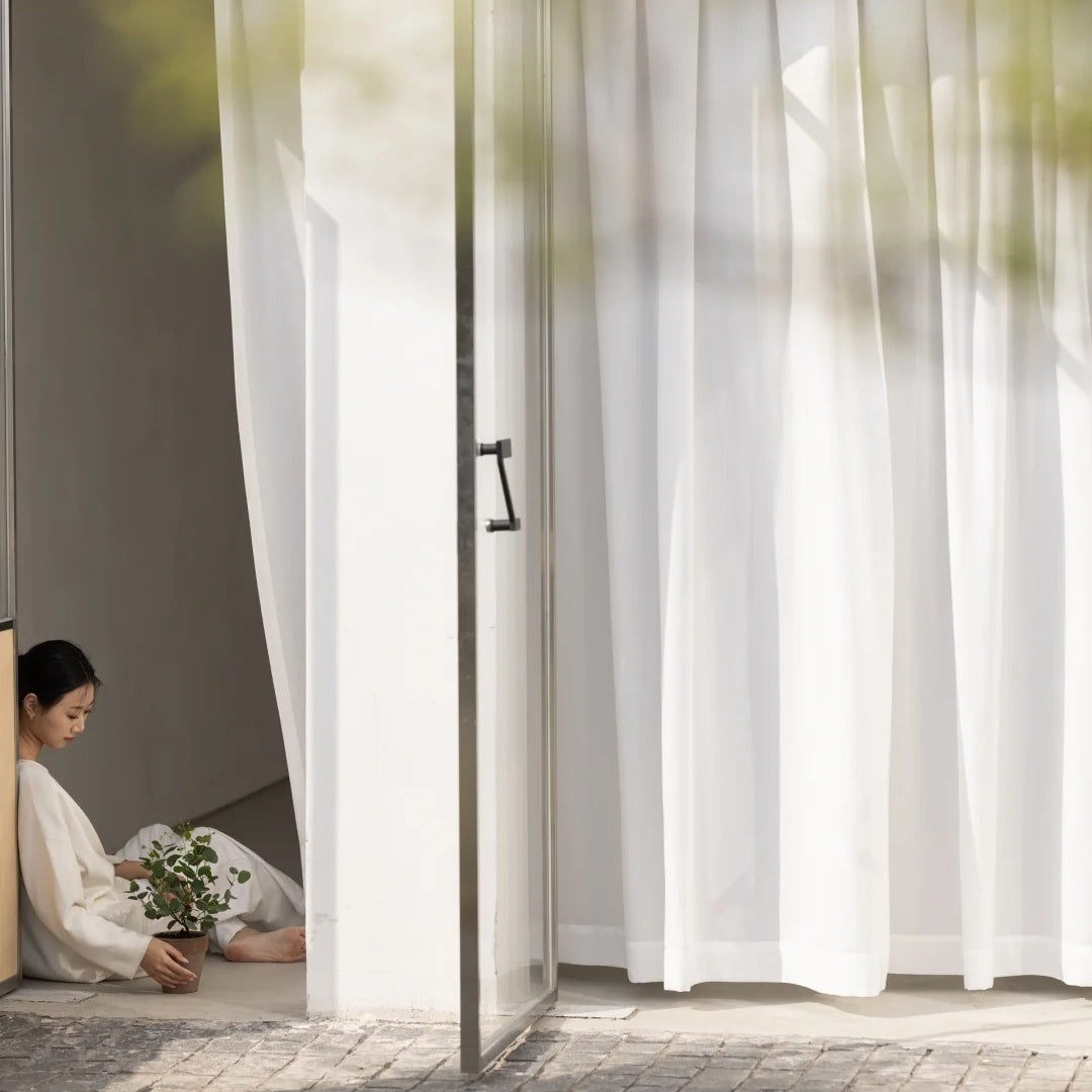 MS-07 King Light-Filtering & Non-See-Through Sheer Curtain